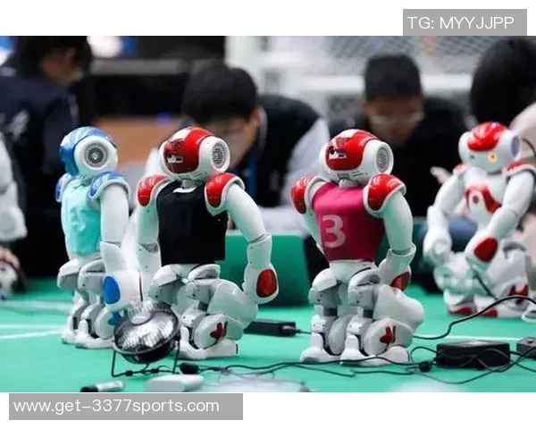 探讨JuniorMoraes在足球界的影响力与职业生涯发展历程